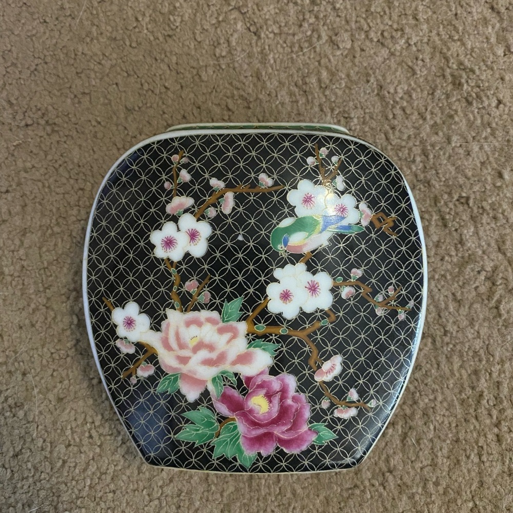 Pretty Cloisonné vase